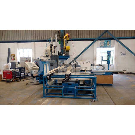 AUTOMOTIVE BARREL WELDING ROBOTIC WORKCELL