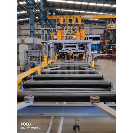 PLC CONTROLLED C BEAM WELDING MACHINE